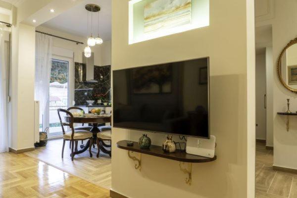 G102 Κεντρικό Πολυτελές Διαμέρισμα Apartman Vólosz Kültér fotó