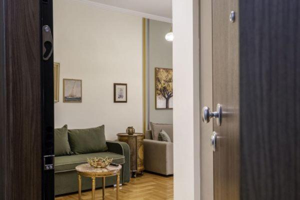 G102 Κεντρικό Πολυτελές Διαμέρισμα Apartman Vólosz Kültér fotó